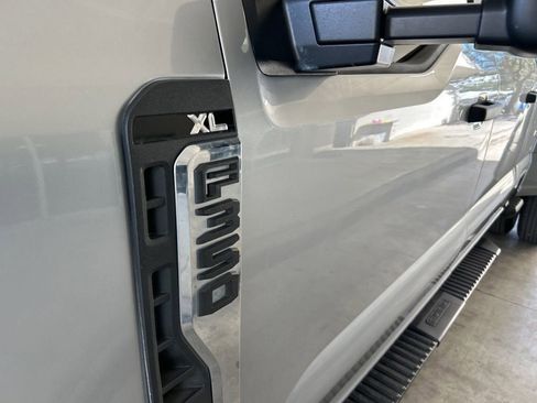 Used 2024 Ford F350 XL image 13