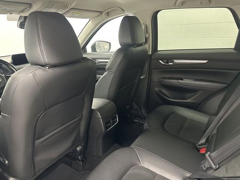 Used 2019 MAZDA CX-5 Touring image 17