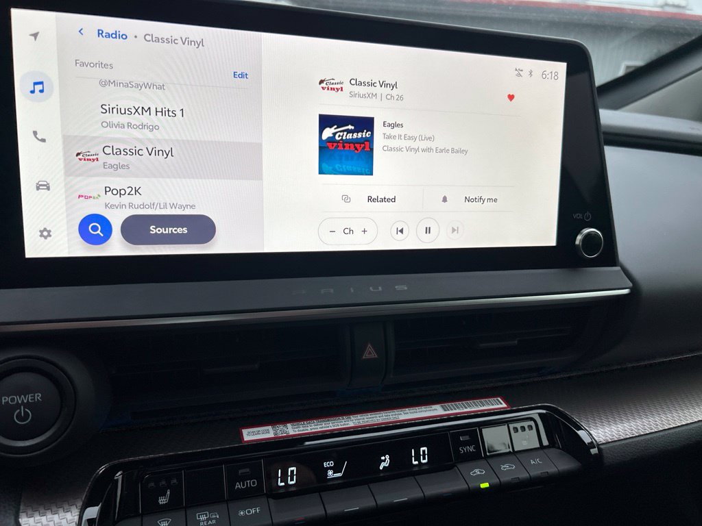 New 2027 Toyota Prius XLE AWD/4WD image 18