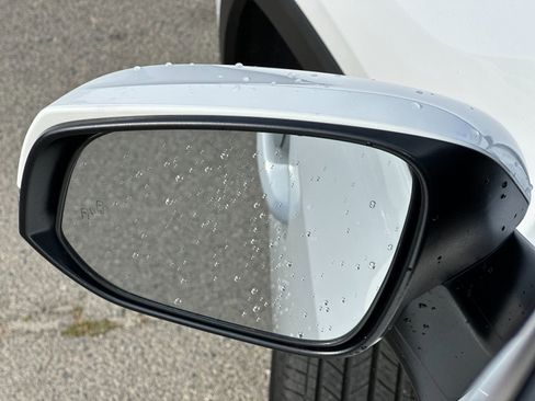 Used 2024 Toyota RAV4 LE image 31