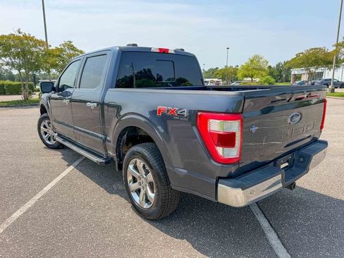 Used 2021 Ford F150 Lariat w/ Equipment Group 502A High AWD/4WD image 5