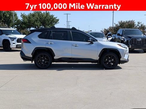 Used 2023 Toyota RAV4 XSE AWD/4WD image 4