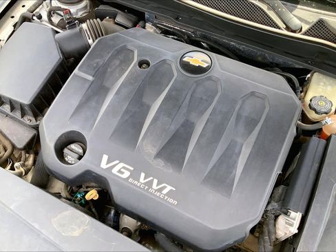 Used 2017 Chevrolet Impala Premier image 35