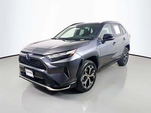 Used 2024 Toyota RAV4 XSE image 3