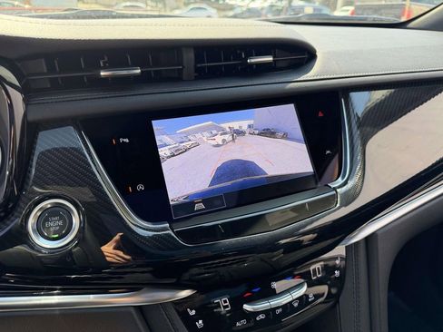 Used 2025 Cadillac XT6 Sport w/ LPO, Floor Liner Package AWD/4WD image 28