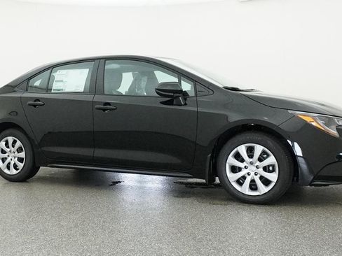 New 2026 Toyota Corolla LE FWD image 11