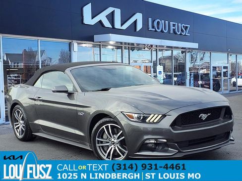 Used 2017 Ford Mustang GT Premium image 1