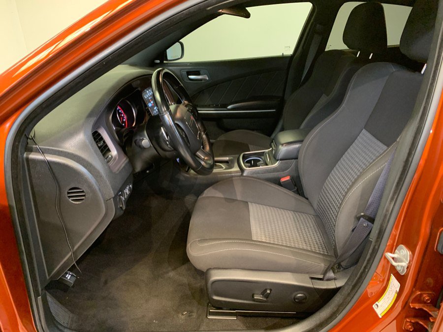 Used 2023 Dodge Charger R/T w/ Navigation & Travel Group RWD image 19