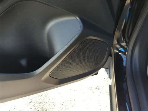 Used 2023 Chevrolet TrailBlazer LT w/ Convenience Package image 22