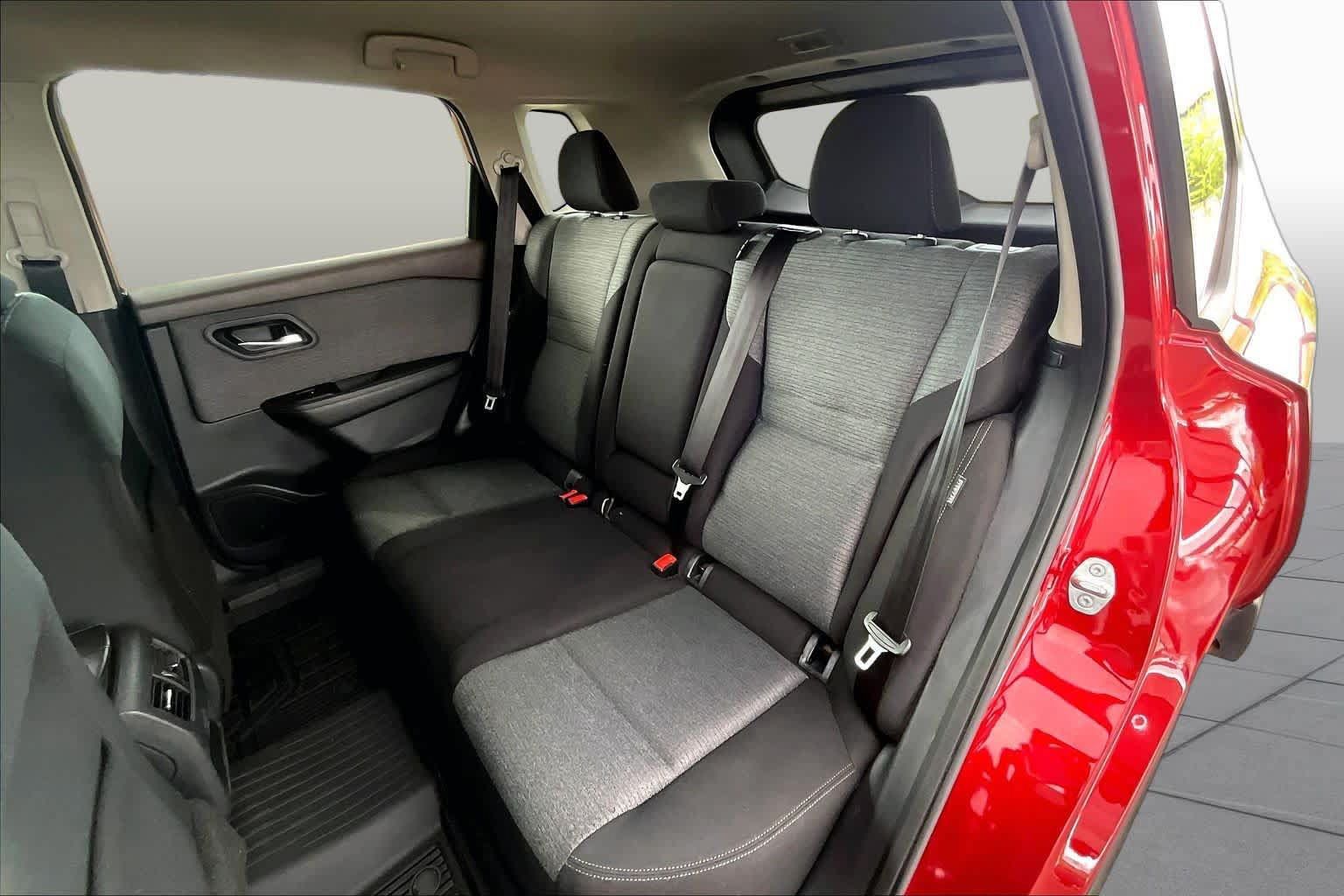 Certified 2021 Nissan Rogue SV AWD/4WD image 19