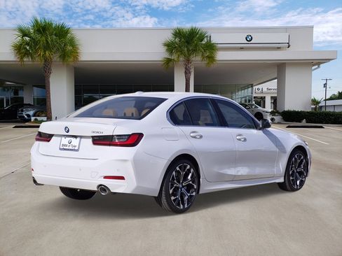 Certified 2025 BMW 330i Sedan w/ Premium Package image 4