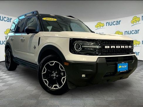Used 2025 Ford Bronco Sport Outer Banks w/ Outer Banks Tech Package+ image 1