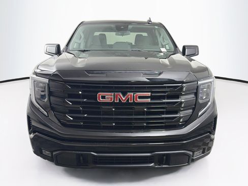 Used 2024 GMC Sierra 1500 Elevation AWD/4WD image 2