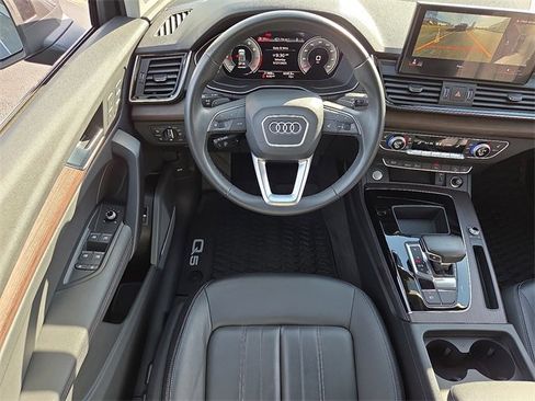 Certified 2023 Audi Q5 2.0T Premium Plus w/ Premium Plus Package image 12