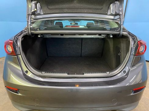 Used 2015 MAZDA MAZDA3 i Touring w/ Technology Package image 38