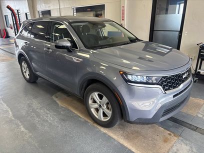 Used 2022 Kia Sorento LX