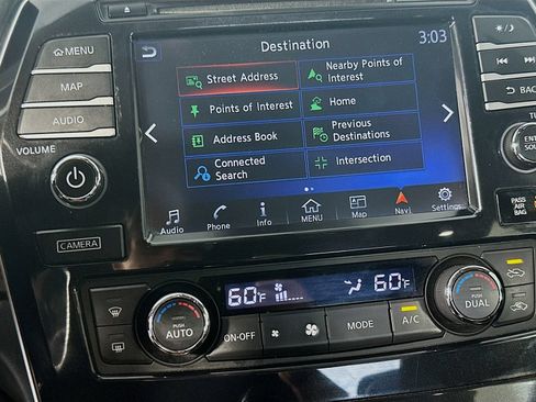 Used 2016 Nissan Maxima Platinum FWD image 13