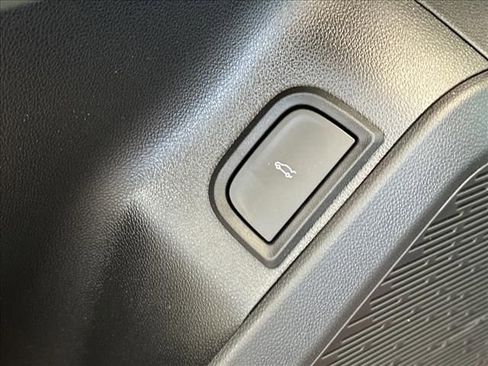 New 2026 GMC Terrain AT4 AWD/4WD image 24