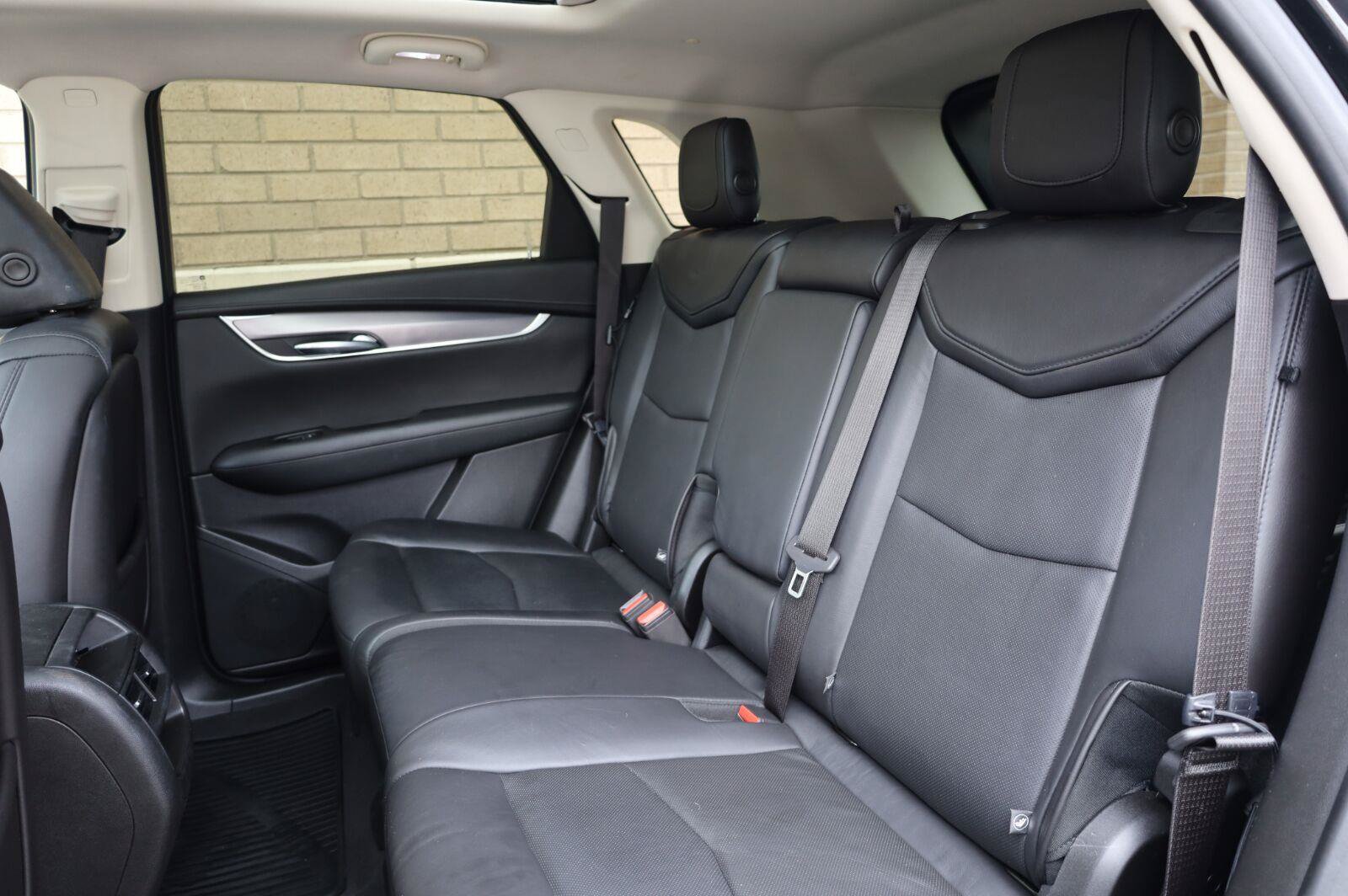 Used 2019 Cadillac XT5 Luxury FWD image 24