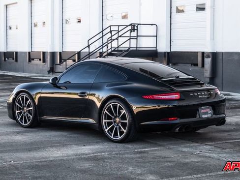 Used 2013 Porsche 911 Carrera image 10