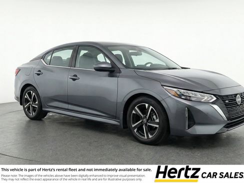 Used 2025 Nissan Sentra SV image 1