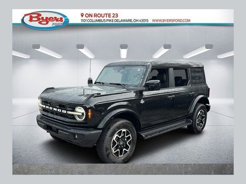 New 2026 Ford Bronco Outer Banks AWD/4WD image 1