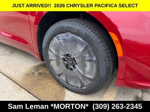 New 2026 Chrysler Pacifica Select image 4