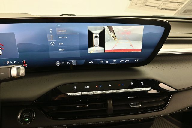 Used 2026 Buick Enclave Avenir w/ Super Cruise Package AWD/4WD image 35