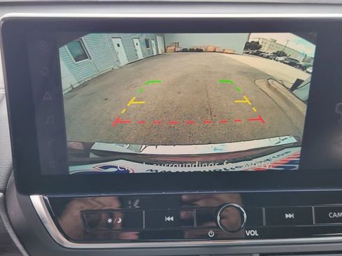 Certified 2023 Nissan Altima 2.5 SV w/ SV Premium Package image 15