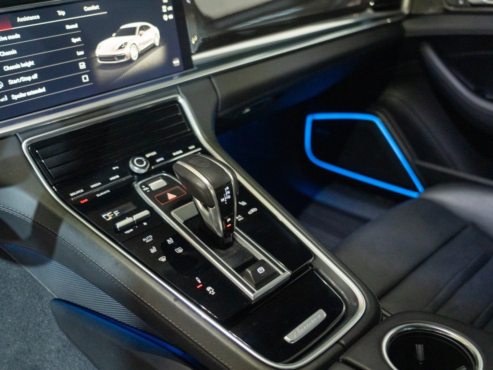 Certified 2023 Porsche Panamera Platinum Edition RWD image 22