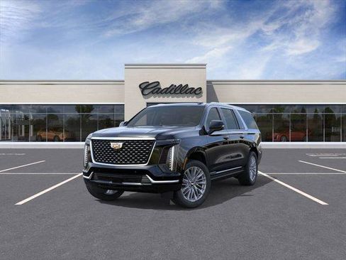 New 2026 Cadillac Escalade ESV Luxury AWD/4WD image 8