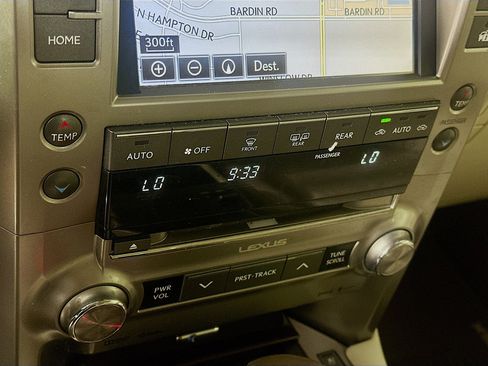 Used 2017 Lexus GX 460 Premium w/ Premium Package AWD/4WD image 23