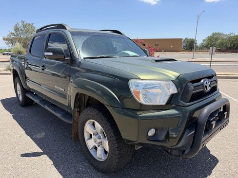 Used 2012 Toyota Tacoma 4x4 Double Cab w/ TRD Sport Pkg image 7