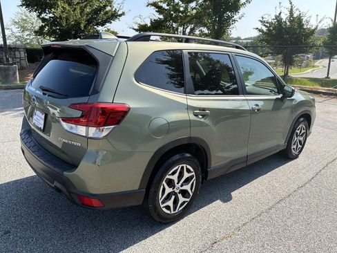 Used 2020 Subaru Forester Premium w/ Popular Package #1 AWD/4WD image 7