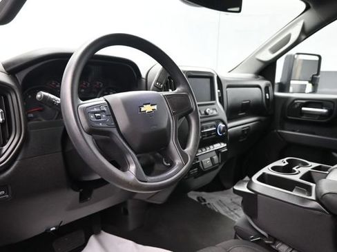 Used 2024 Chevrolet Silverado 2500 Custom w/ Custom Value Package AWD/4WD image 29