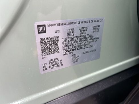 New 2026 Chevrolet Equinox LT image 34