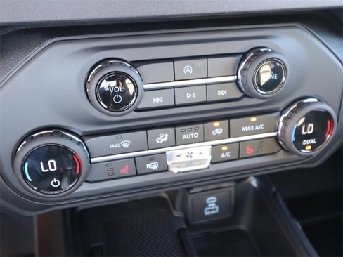 New 2025 Ford Bronco Big Bend image 18