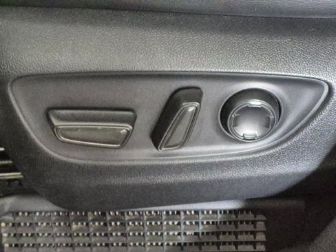 Used 2021 Toyota Sienna XSE image 15