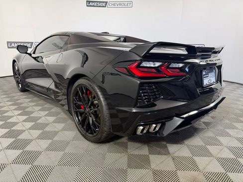 Used 2023 Chevrolet Corvette Stingray Preferred Conv w/ Z51 Performance Package RWD image 4