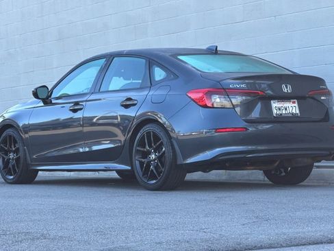 Certified 2024 Honda Civic Sport image 3
