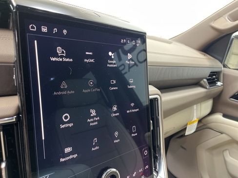 New 2026 GMC Yukon Denali image 19