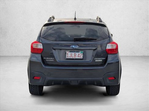 Used 2017 Subaru Crosstrek 2.0i image 6