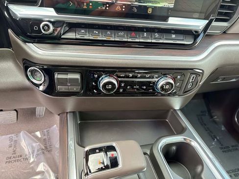 New 2026 GMC Sierra 1500 SLT w/ SLT Premium Plus Package image 25