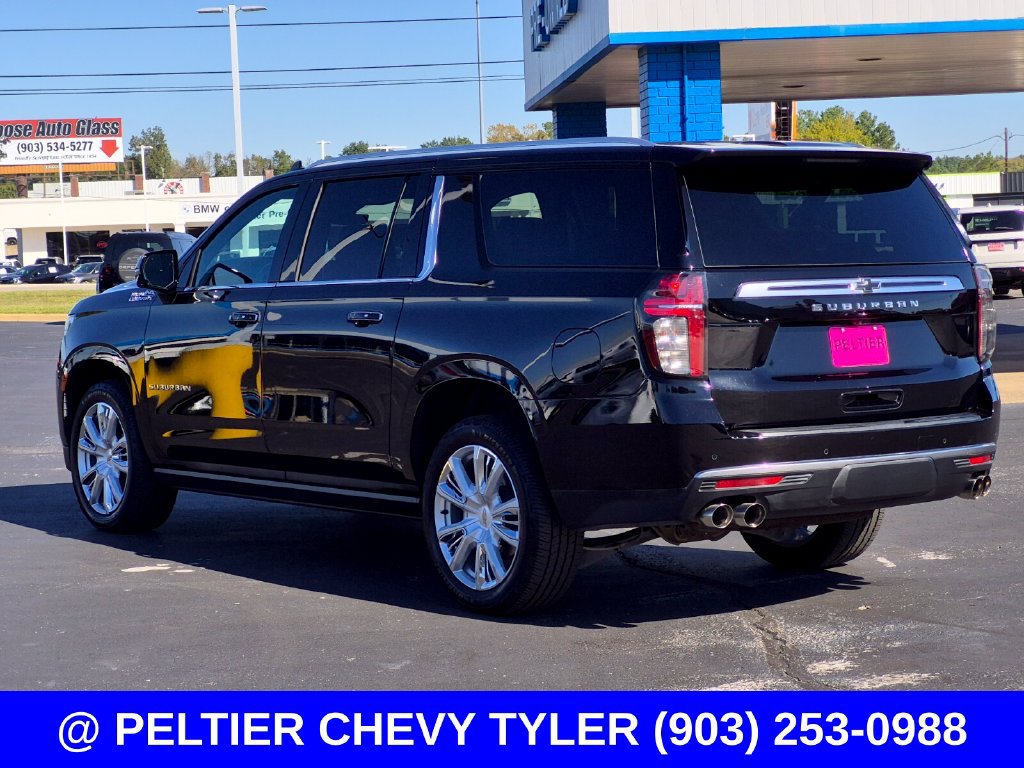 Used 2024 Chevrolet Suburban High Country w/ Max Trailering Package AWD/4WD image 4