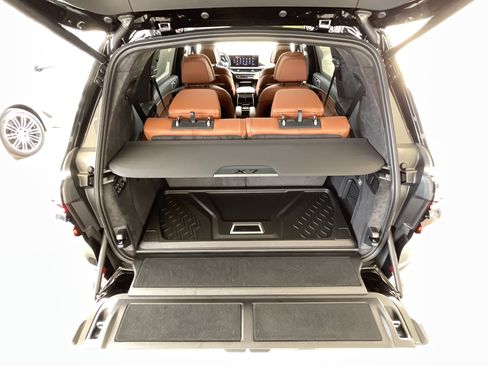 New 2027 BMW X7 M60i AWD/4WD image 33