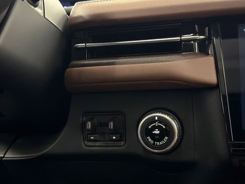 New 2026 Lincoln Navigator L Reserve image 32