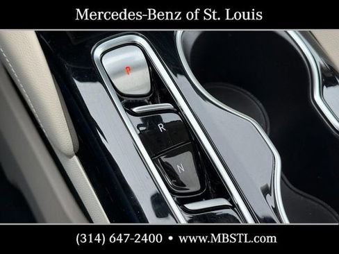 Used 2023 Buick Envision Avenir AWD/4WD image 25