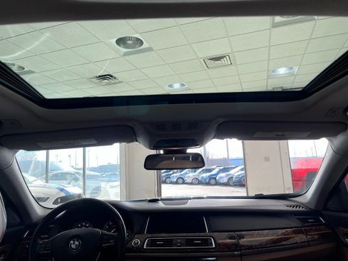 Used 2014 BMW 740Li image 24