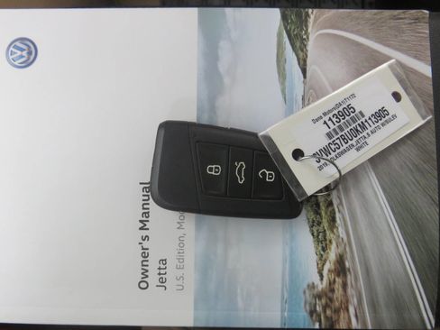 Used 2019 Volkswagen Jetta SE image 34