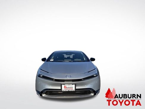 New 2027 Toyota Prius XLE FWD image 2